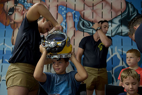 Navy Day at Austin Aquarium